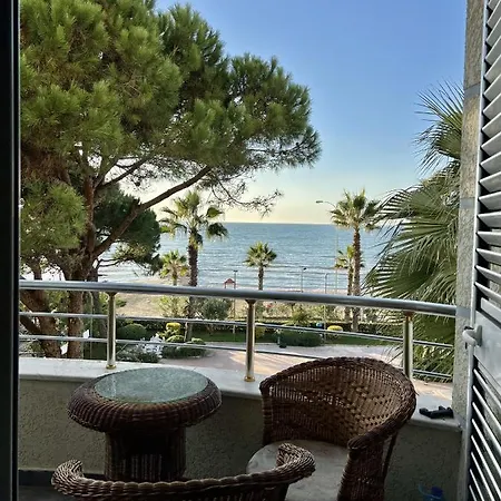 In Durres Elio * ゴーレム