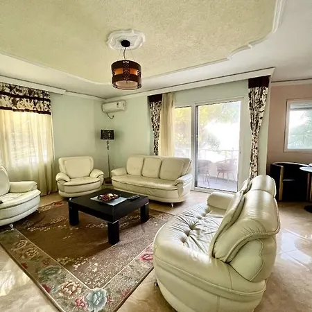 In Durres Elio アパート