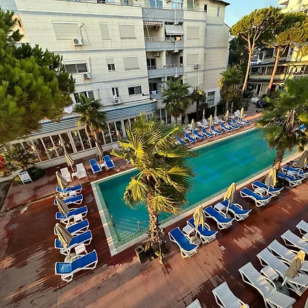 In Durres Elio ゴーレム